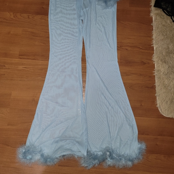 Fly High Feather Pant Set - Blue - Picture 6 of 7